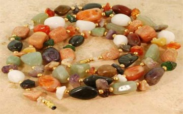 الأحجار الكريمة.. جمال وشفاء